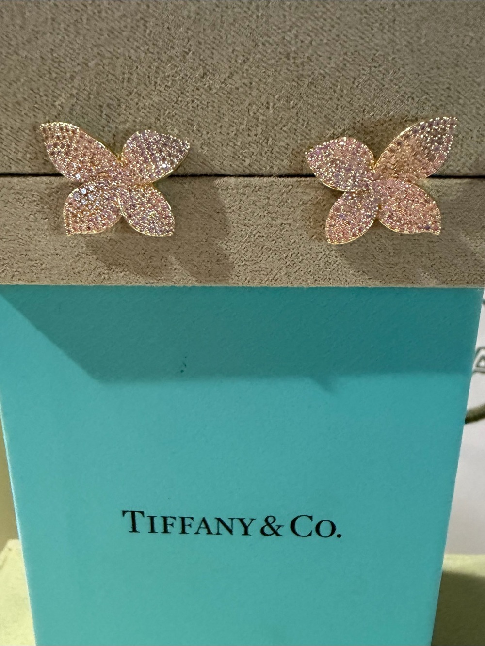 SEGRETI Gold Flower Pavé Earrings 18k $12,000